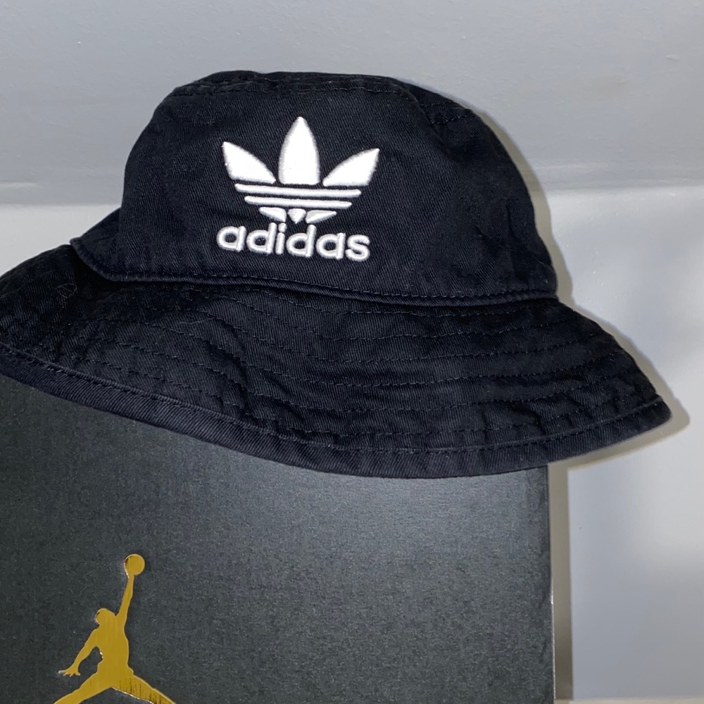 Adidas Bucket Hat